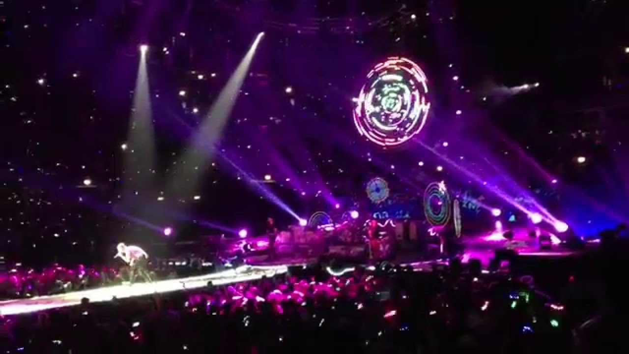 Coldplay - August 7th, 2012, in Chicago at United Center