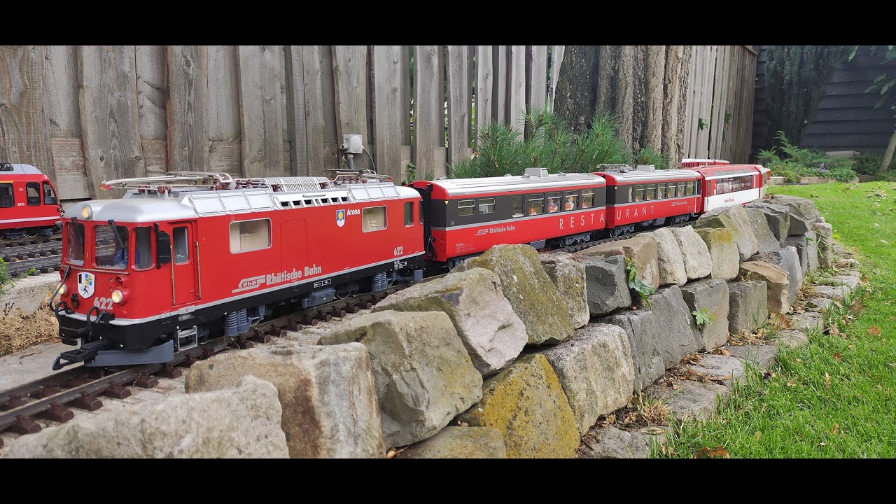 LGB RhB Gartenbahn - Glacier Express Jumbo Speisenwagen WR 3816/3817