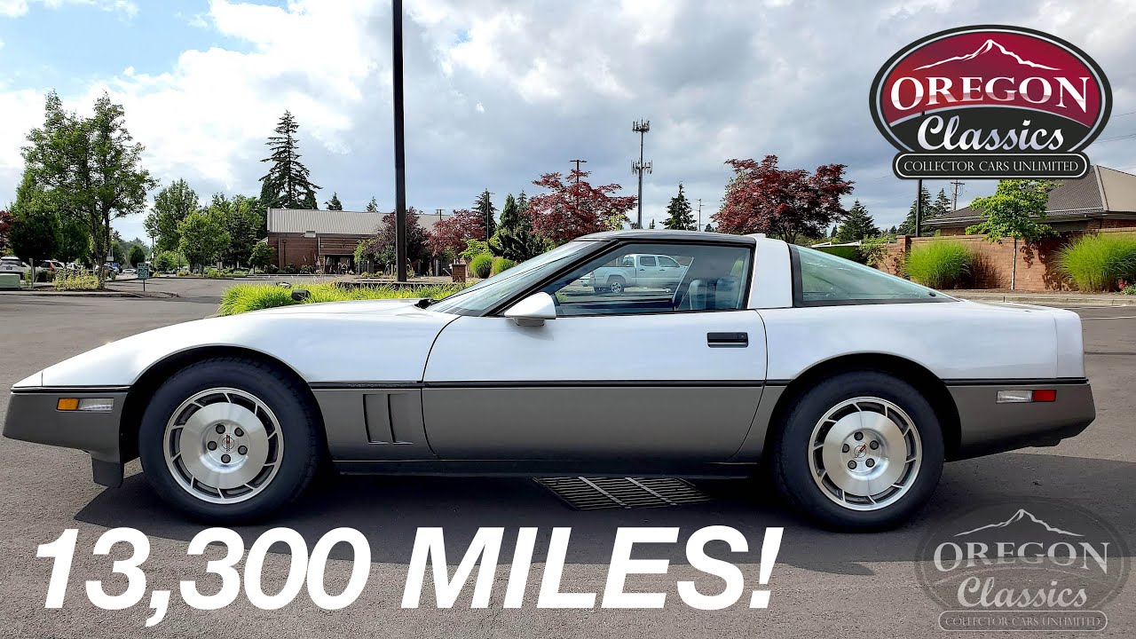 1986 CHEVROLET CORVETTE C4 - 13300 MILES!!