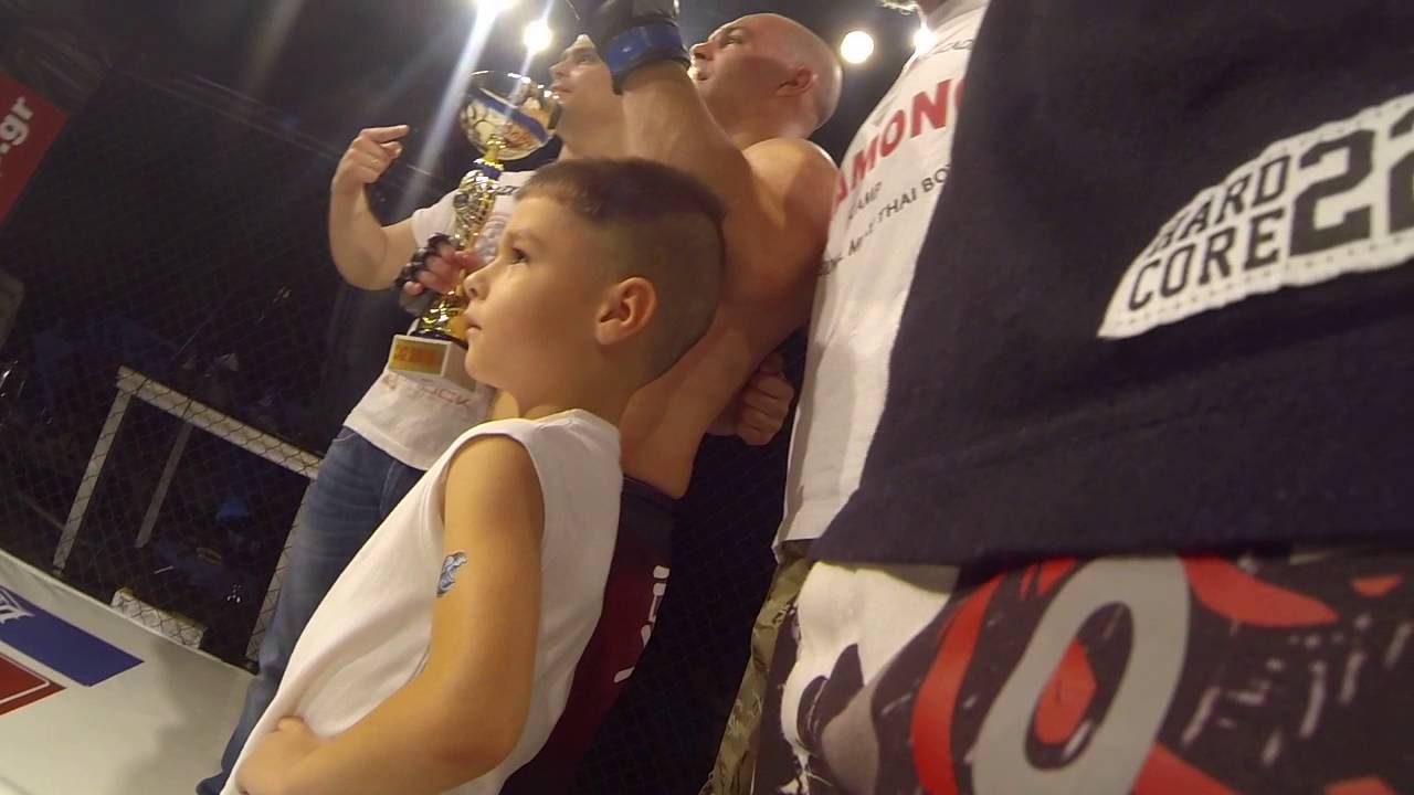Billy Nord Nikolakopoulos Result/Backstage