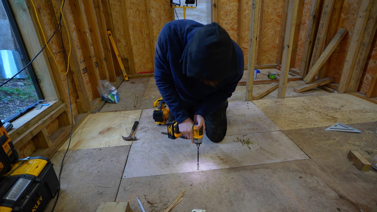 Self Building a Tiny House, Floor Structure Explained -  30sqm/322sqft