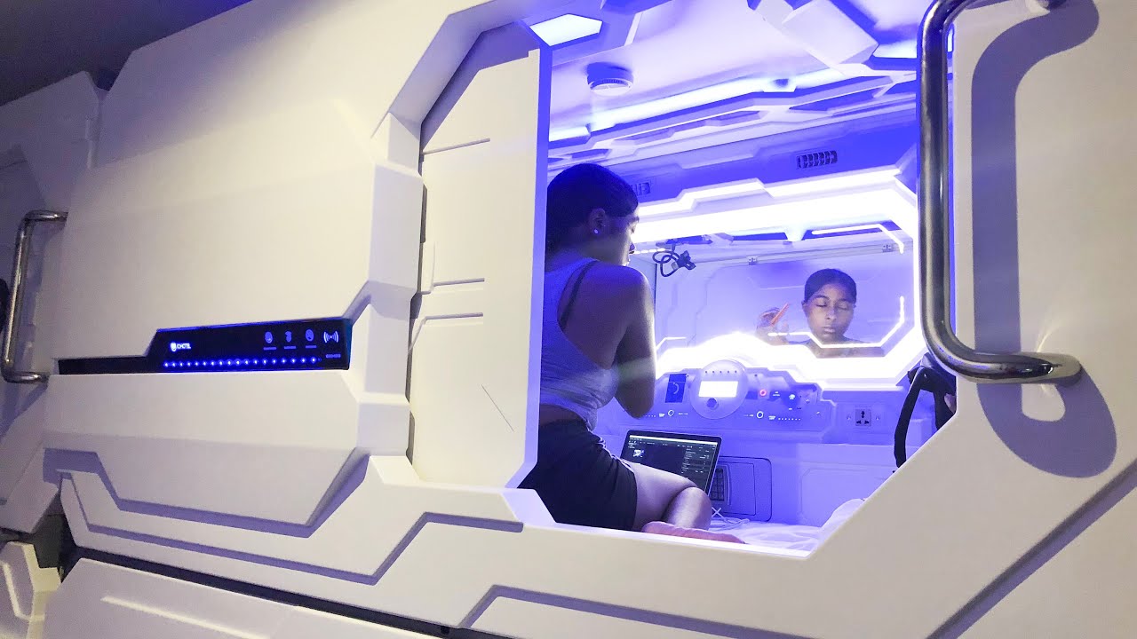 GRWM 💄 IN A SPACE POD 👽🚀