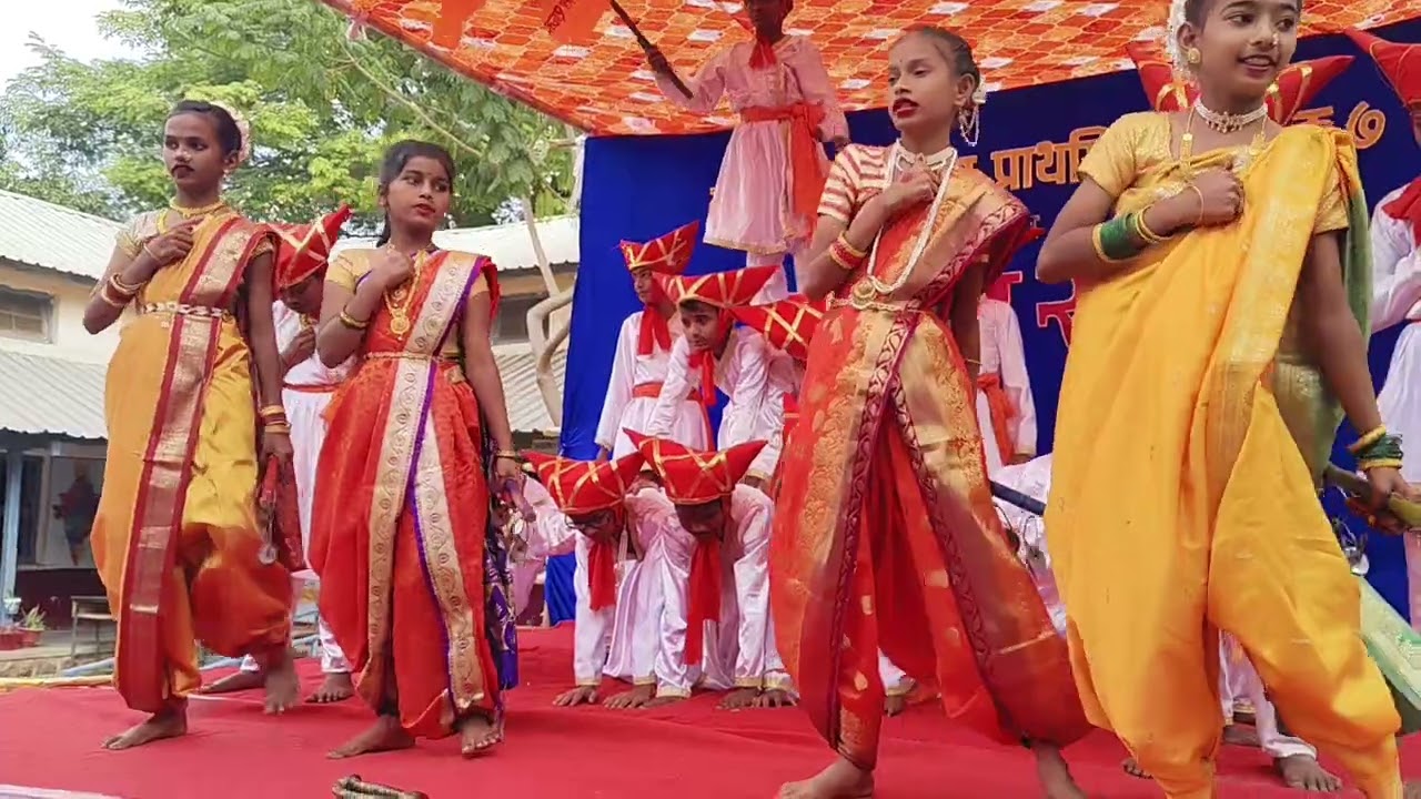 He narsinghe  boys dance performance by N.p.school no 7  yavatmal 