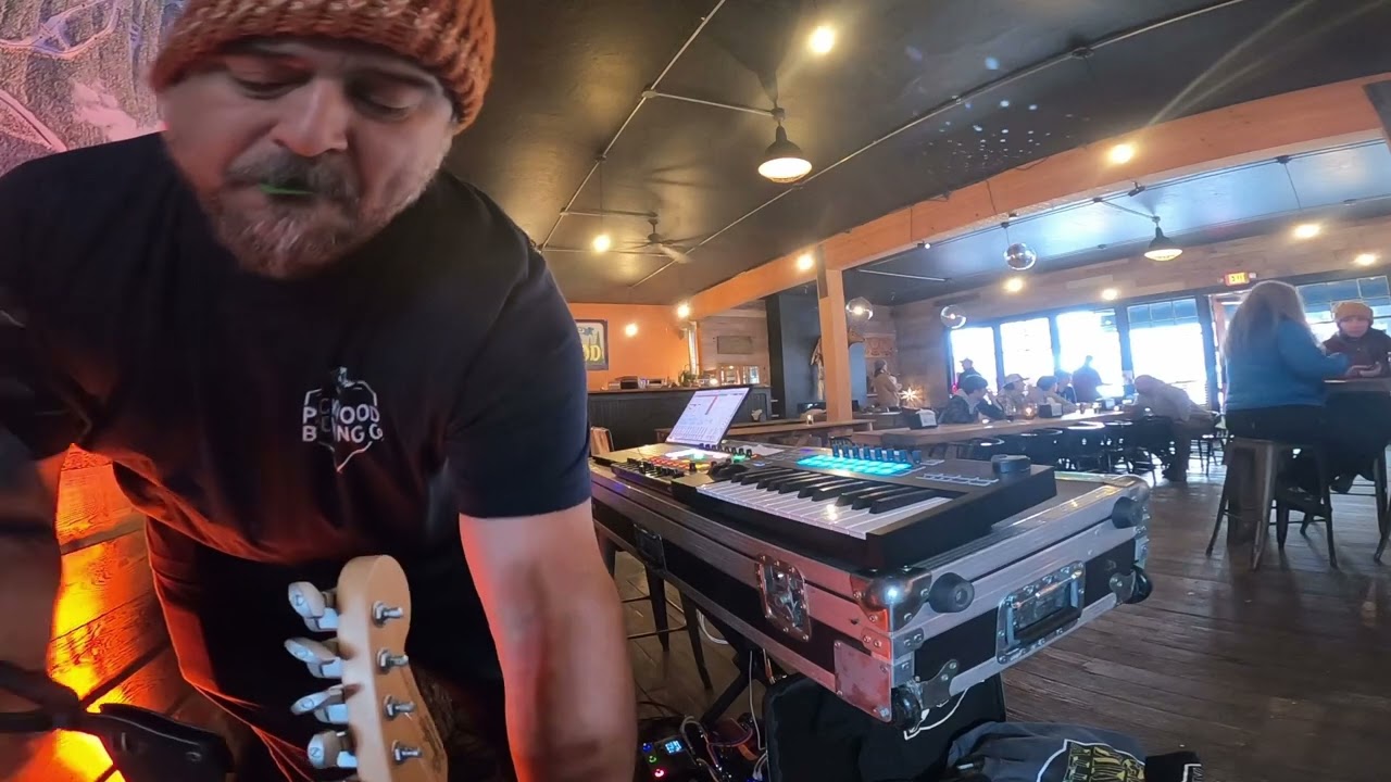 Chill vibes with PRETTYFUNKDUB at Packwood Brewing Co 121023