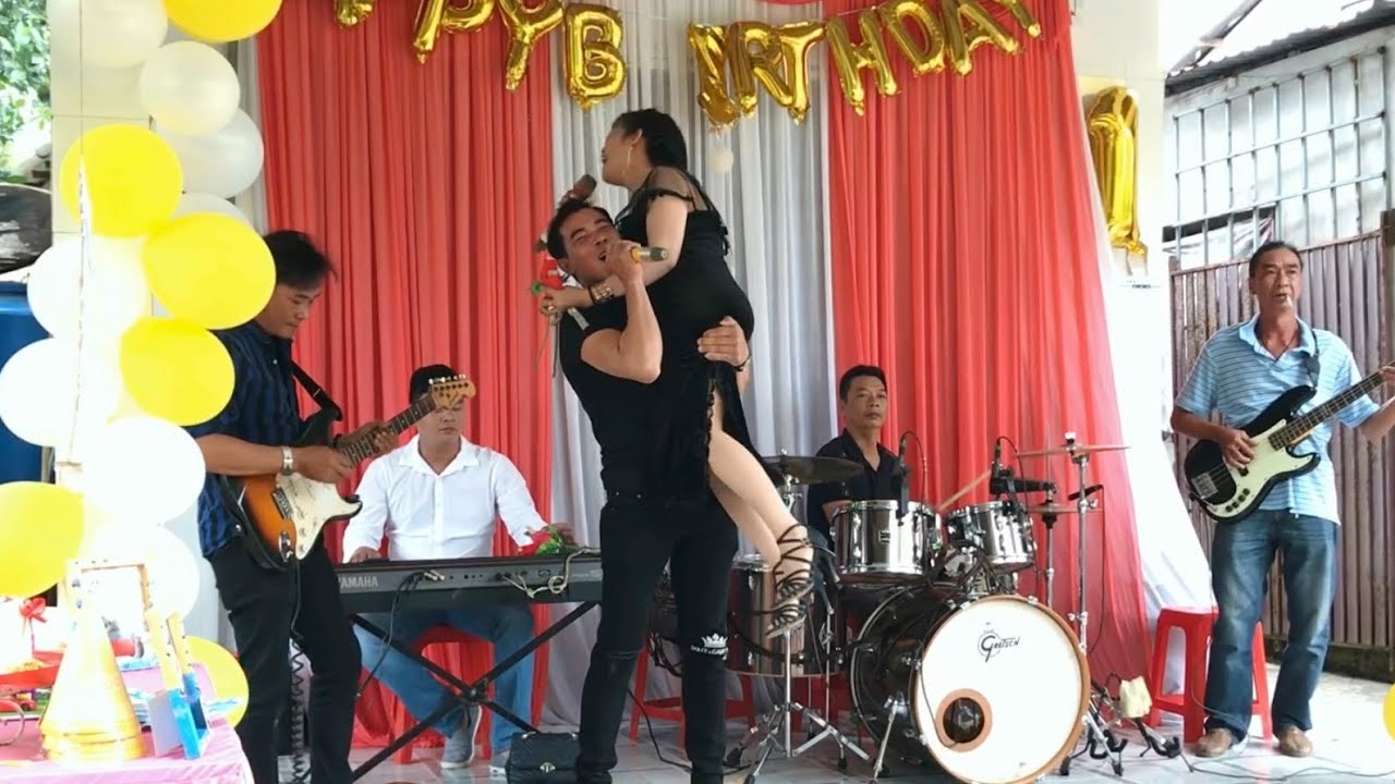 Cặp Đôi Gây Sóng Gió Chợ Lách Mc Minh Nhựt MC Tuyết Hoa // Ban Nhạc Thu Thuyền