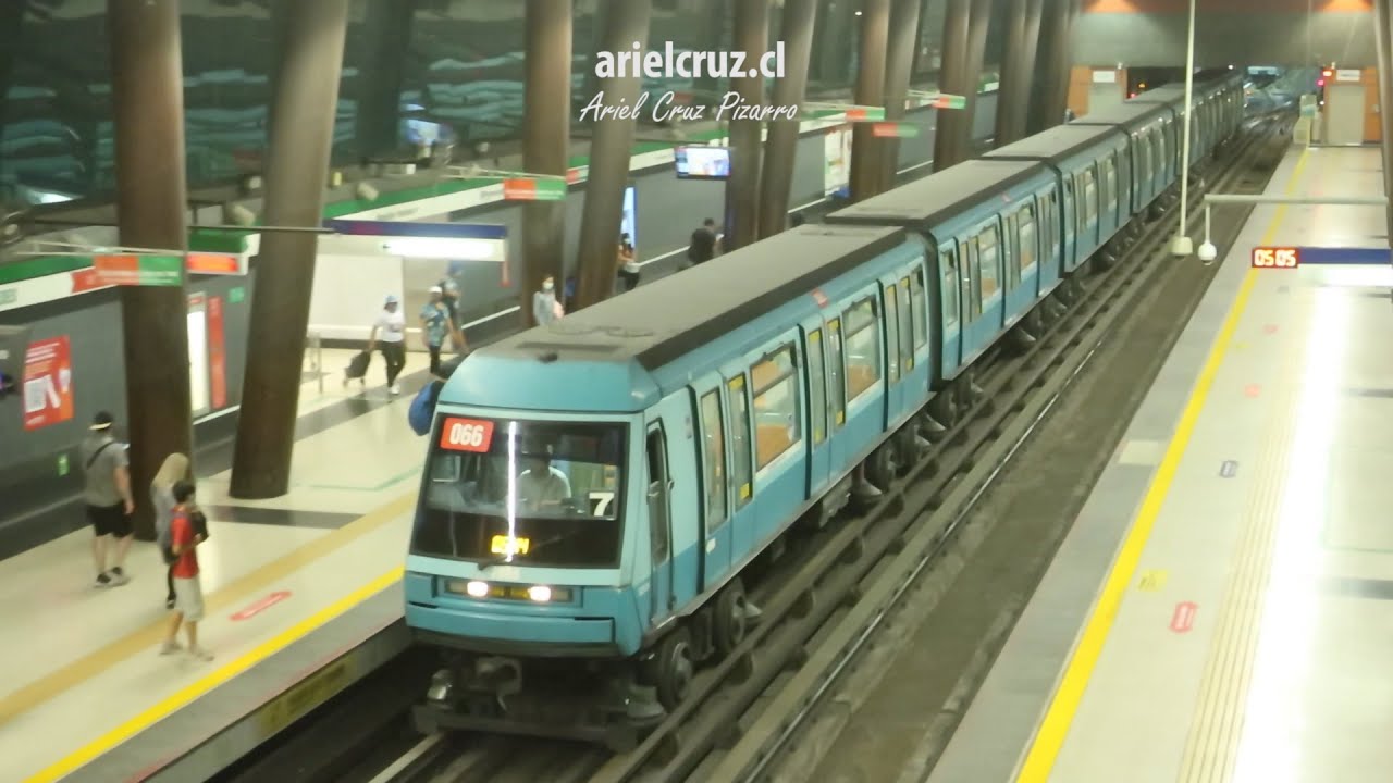 Metro de Santiago | Trenes en estación Vicente Valdes (L5) / Alstom NS93 - Alsthom NS74