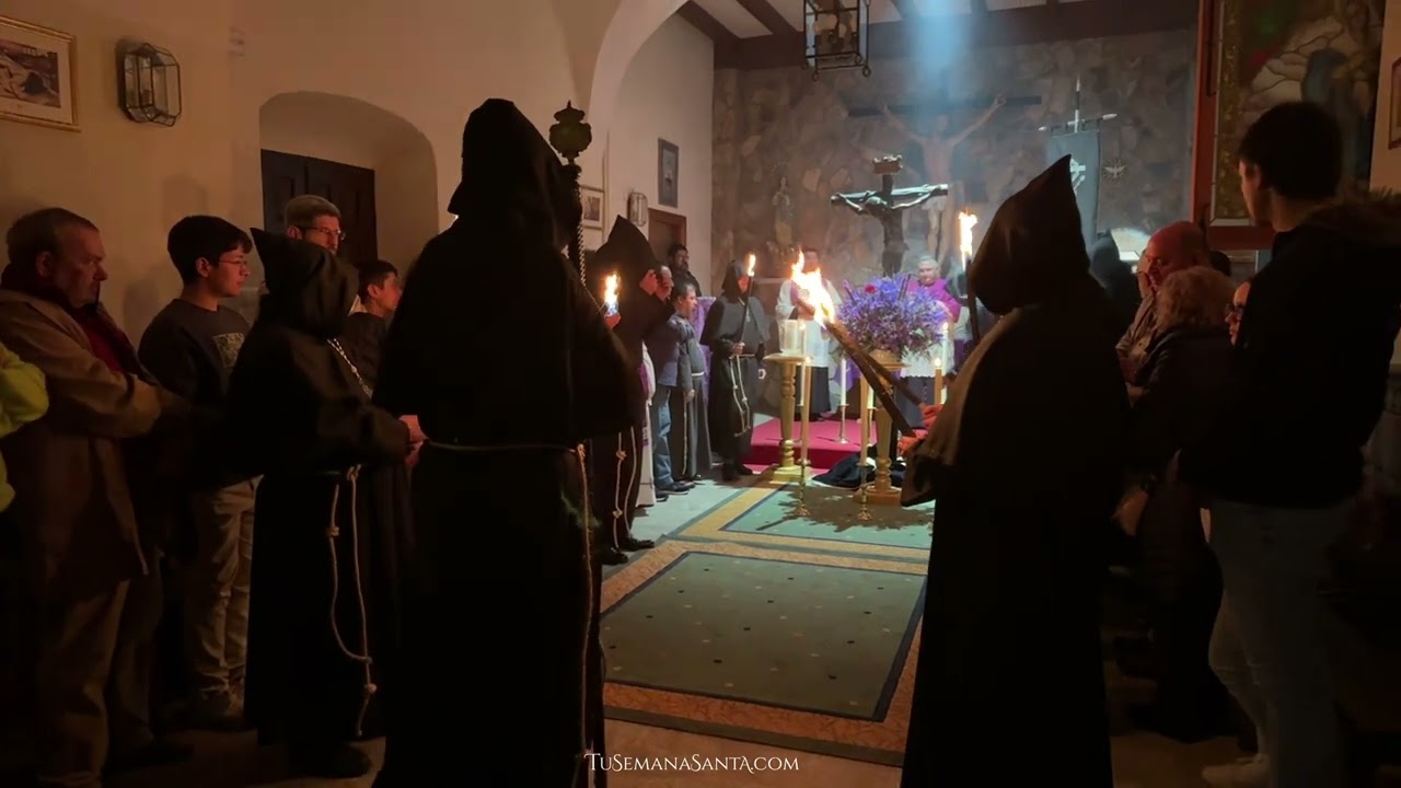 Traslado de la Cruz Guía del Santo Crucifijo de Santa María Cristo Negro. Cáceres 2025