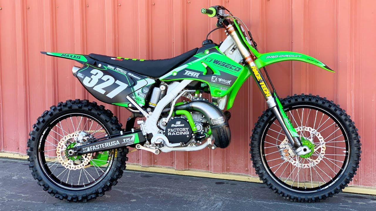 Kawasaki KX327 Two Stroke Project Build - Dirt Bike Magazine