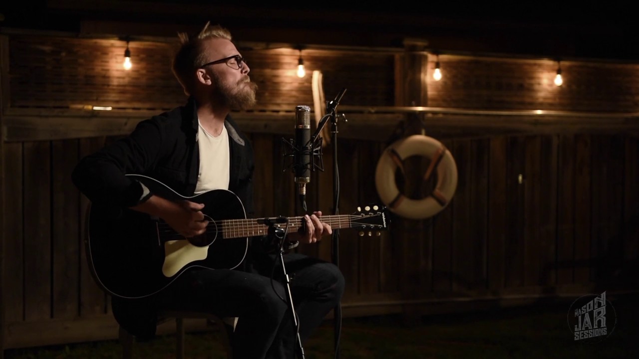 Joey Landreth  - Mason Jar Session -  Still Feel Gone