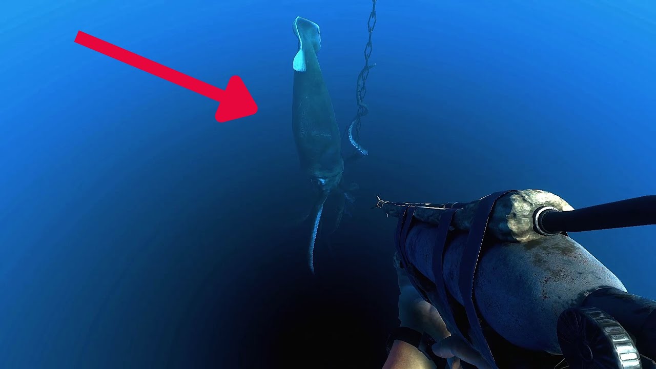 I Fought the SCARIEST Squid... Here's What Happened (Stranded Deep)