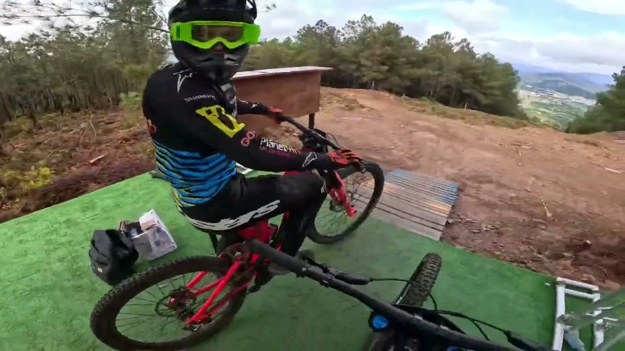 Course preview DH Pozo do Demo // David Covaguti y Dani Castellanos