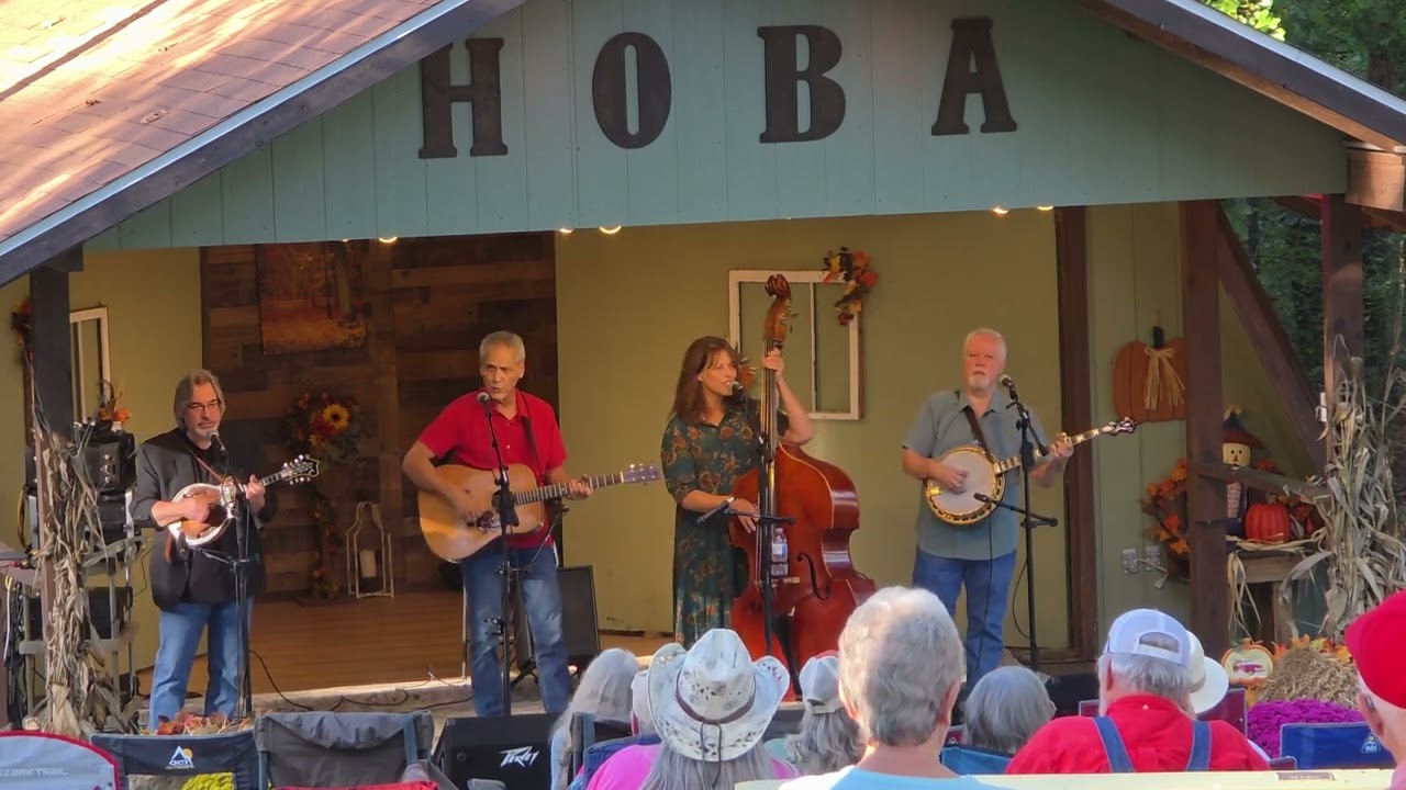 Hurtin' Hauntin' Memory - Lonesome Road