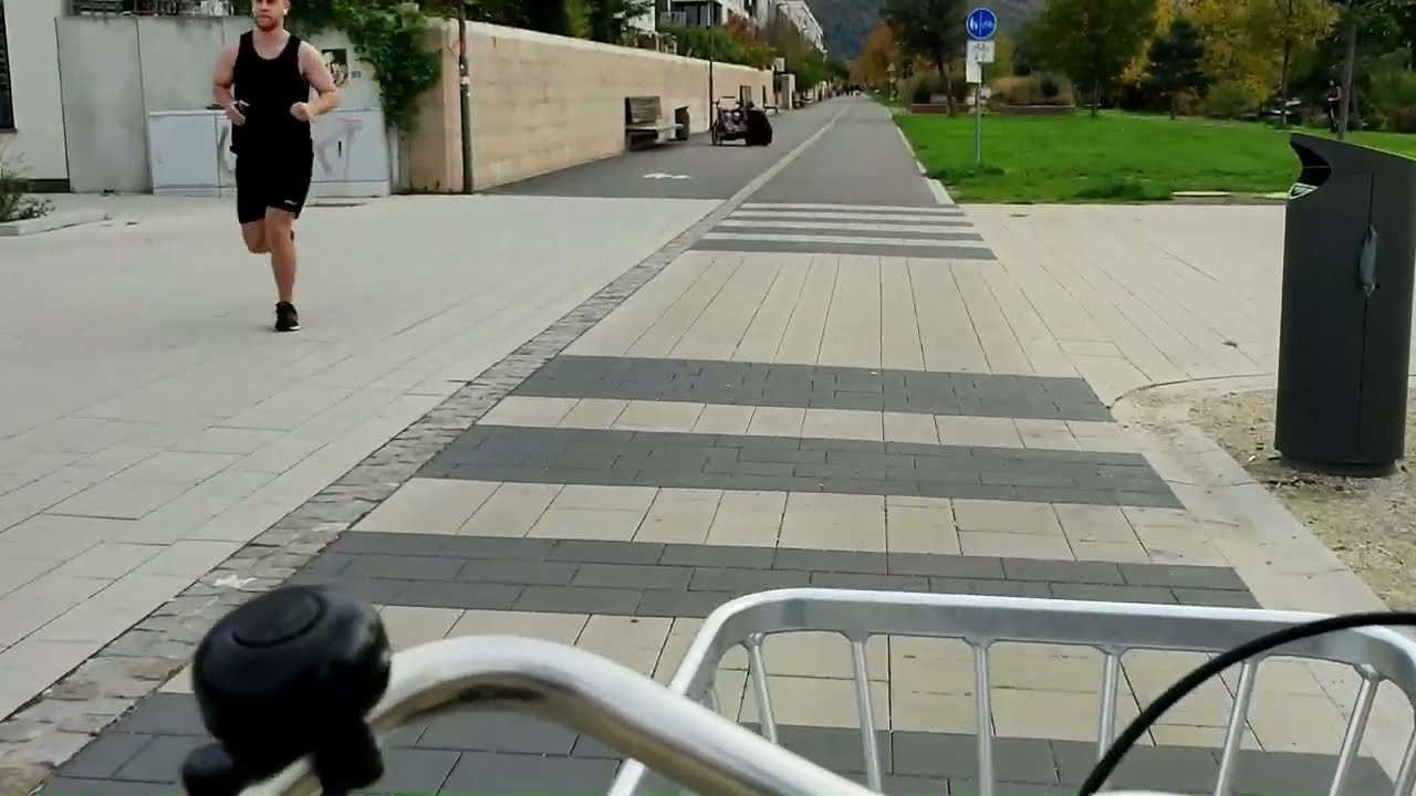 Biking along the Bahnstadt Schwetzinger Terrasse park