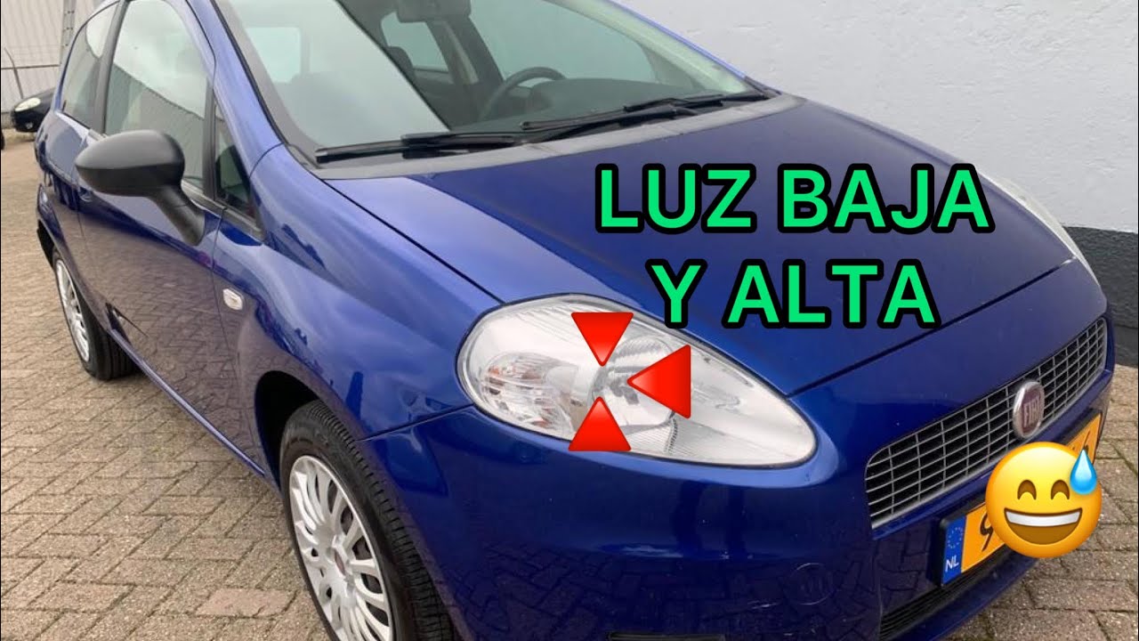Cómo cambiar luz baja y alta del Fiat Punto 1.4 2007 Al 2012