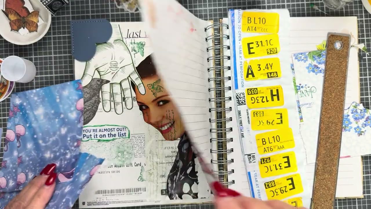 #JunkJournalingPossibilities  S2.E17 Sea Life & Flowers @drnmarketbydebbie #collageart #stickerart