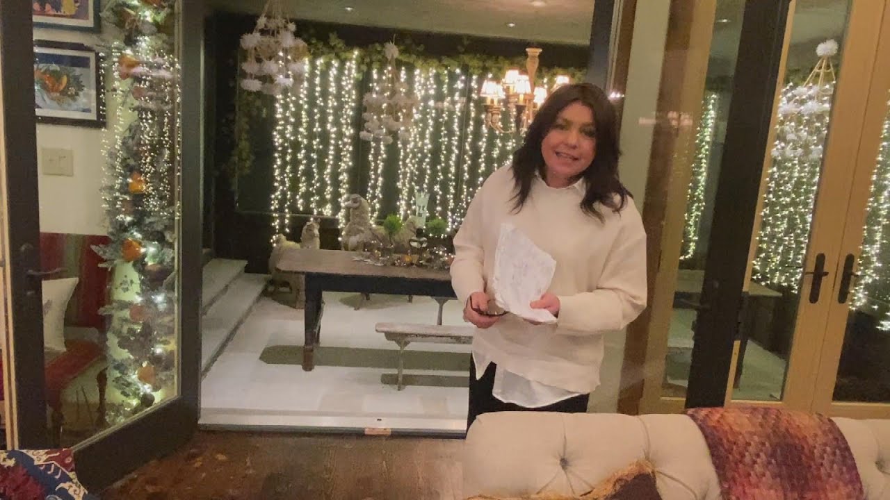 Rachael's Christmas Décor Tour In Guest House | 2020 Holiday Season