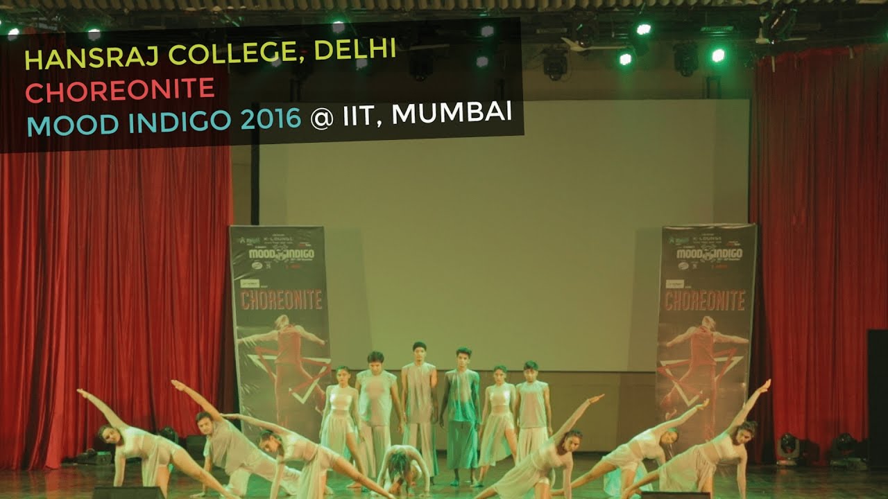 A Powerful Contemporary Dance Performance by Hansraj College Students at Mood Indigo