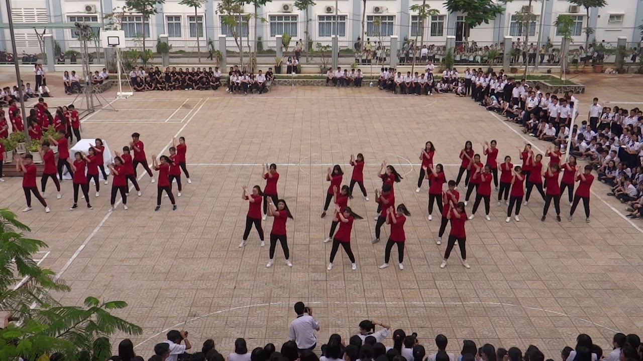 Flashmob 2018 - 10D1 - THPT Gia Định