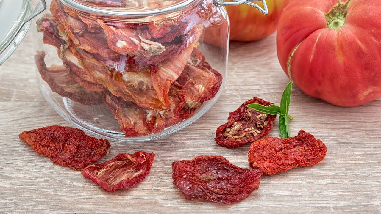 CÓMO SECAR TOMATES AL SOL EN CASA, para conservarlos durante mucho tiempo