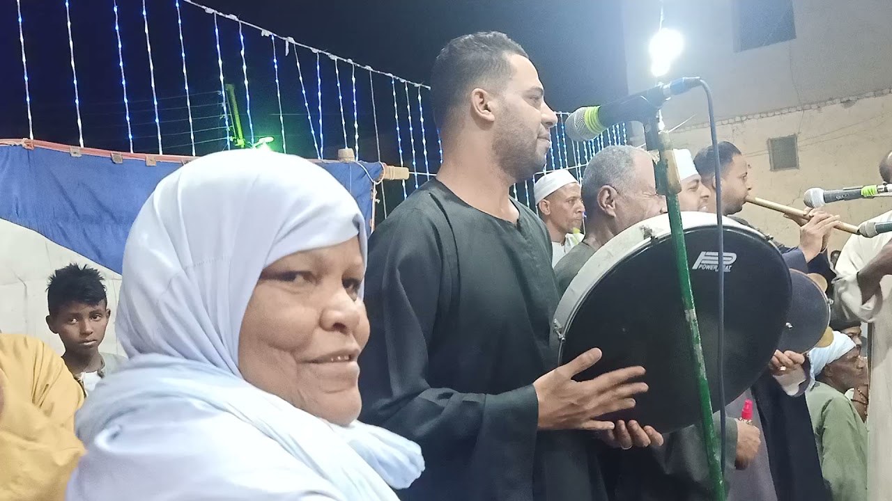 «قصيده يارايحين المدينه» ليله فوزي بالعوينيه مع ابناء الرنان