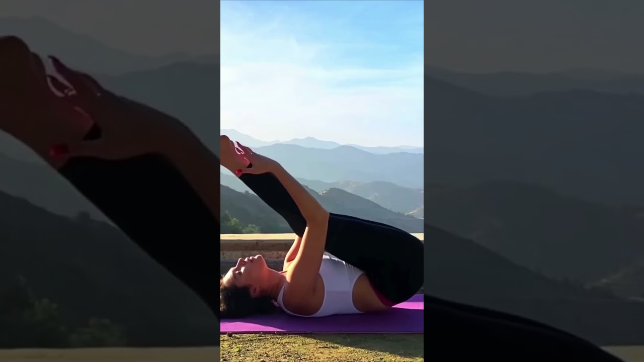 Top Daily Flexibility & Relaxing. Stretching. Yoga and Gymnastics. Fitness Flexible Girls. 