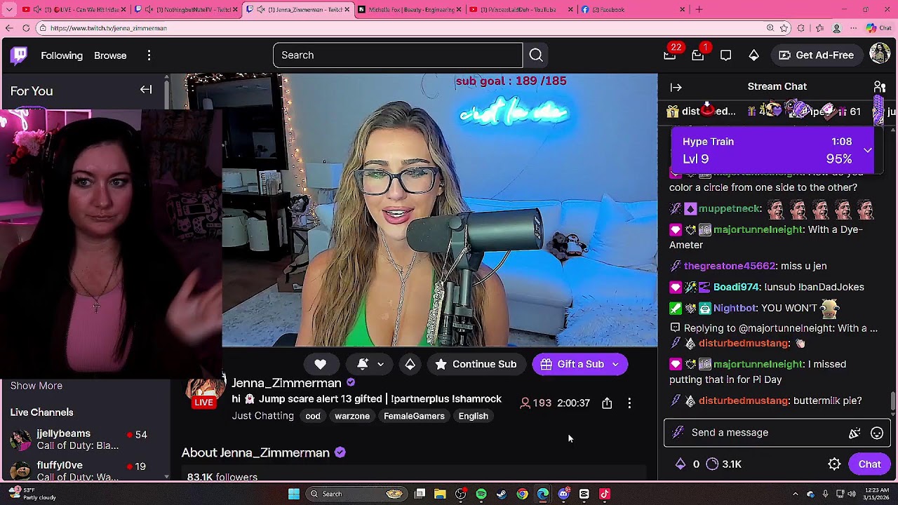 Just editing and hanging out !