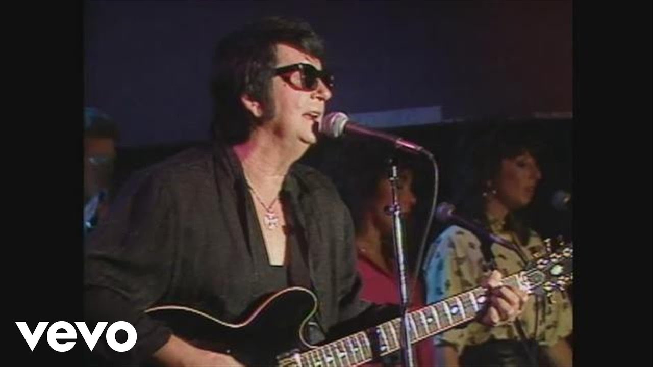 Roy Orbison - Blue Bayou (Official Video)