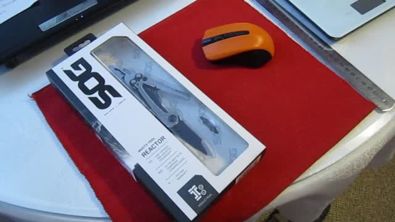 SOG REACTOR компактный мультитул с необычными фишками