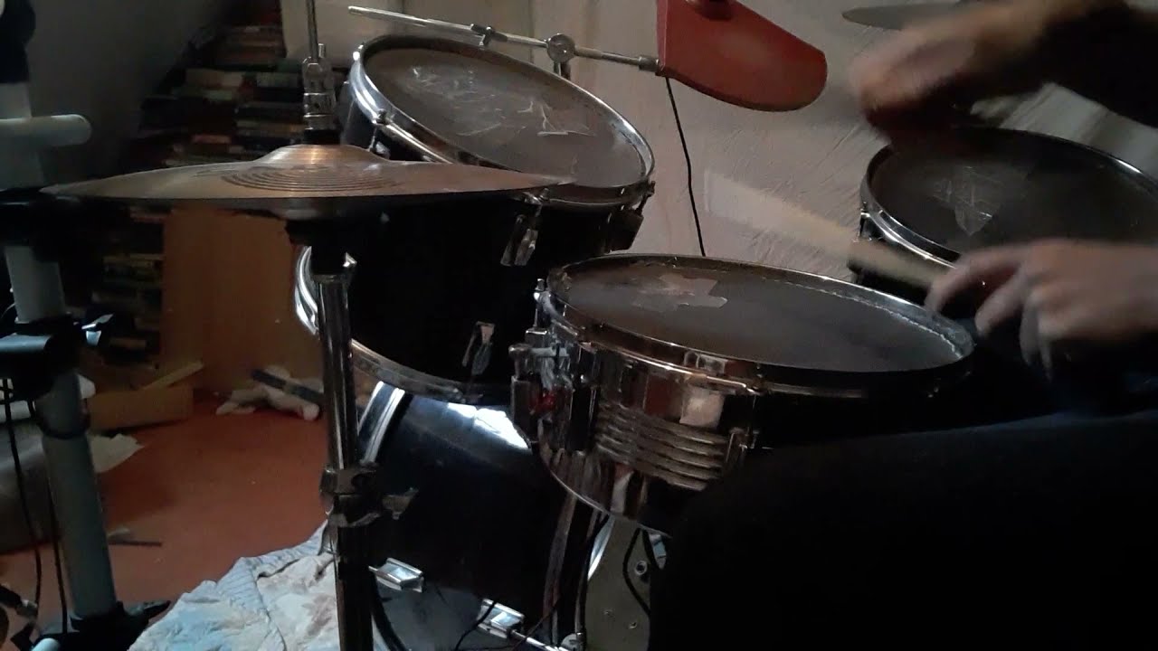 Comfort zone riffs. Ben van Zanten drum.