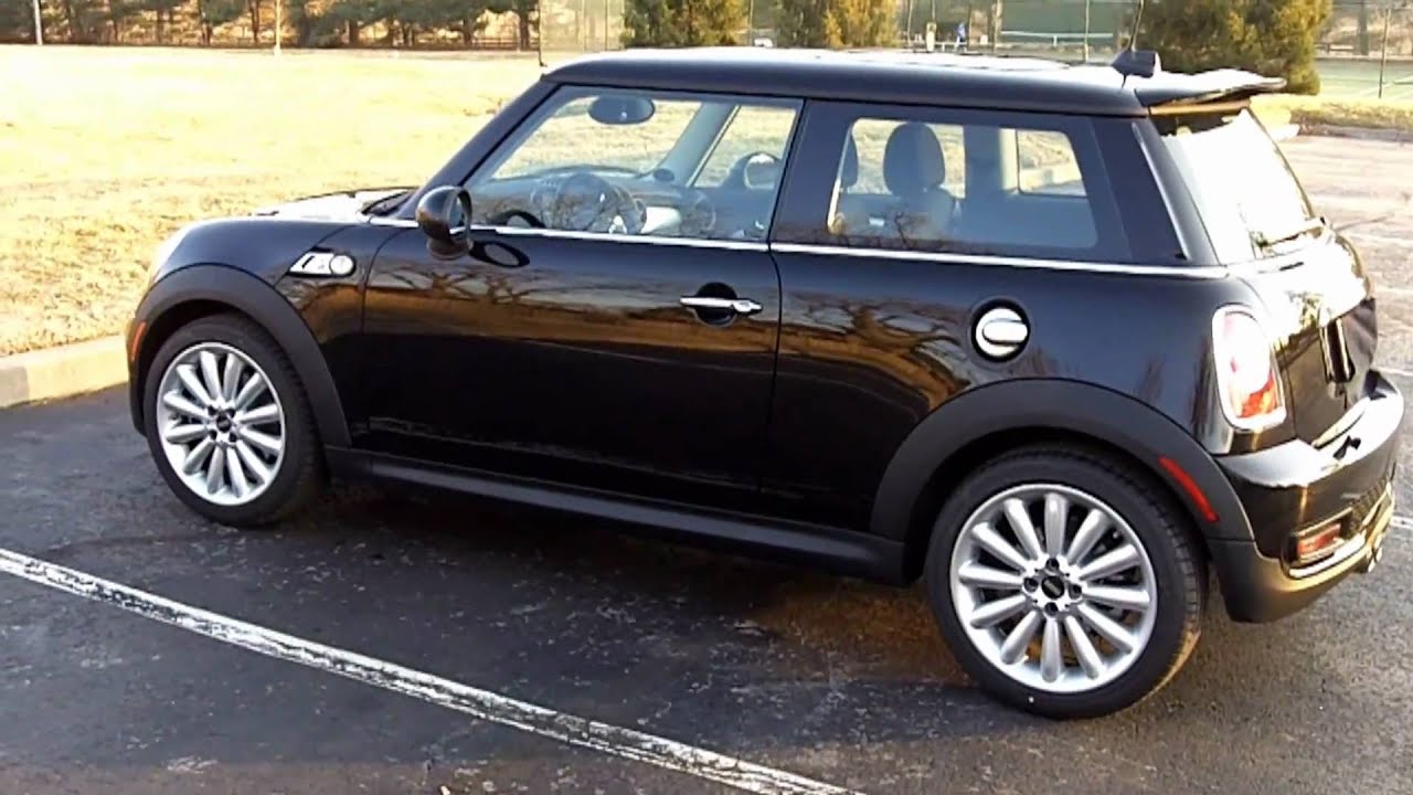 2011 MINI Cooper S Walk Through Part 1