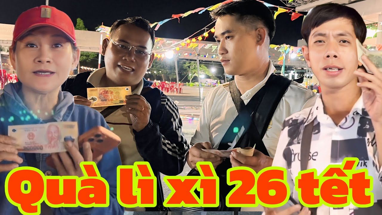 Hồng Loan ra về sau đêm diễn 26 Tết