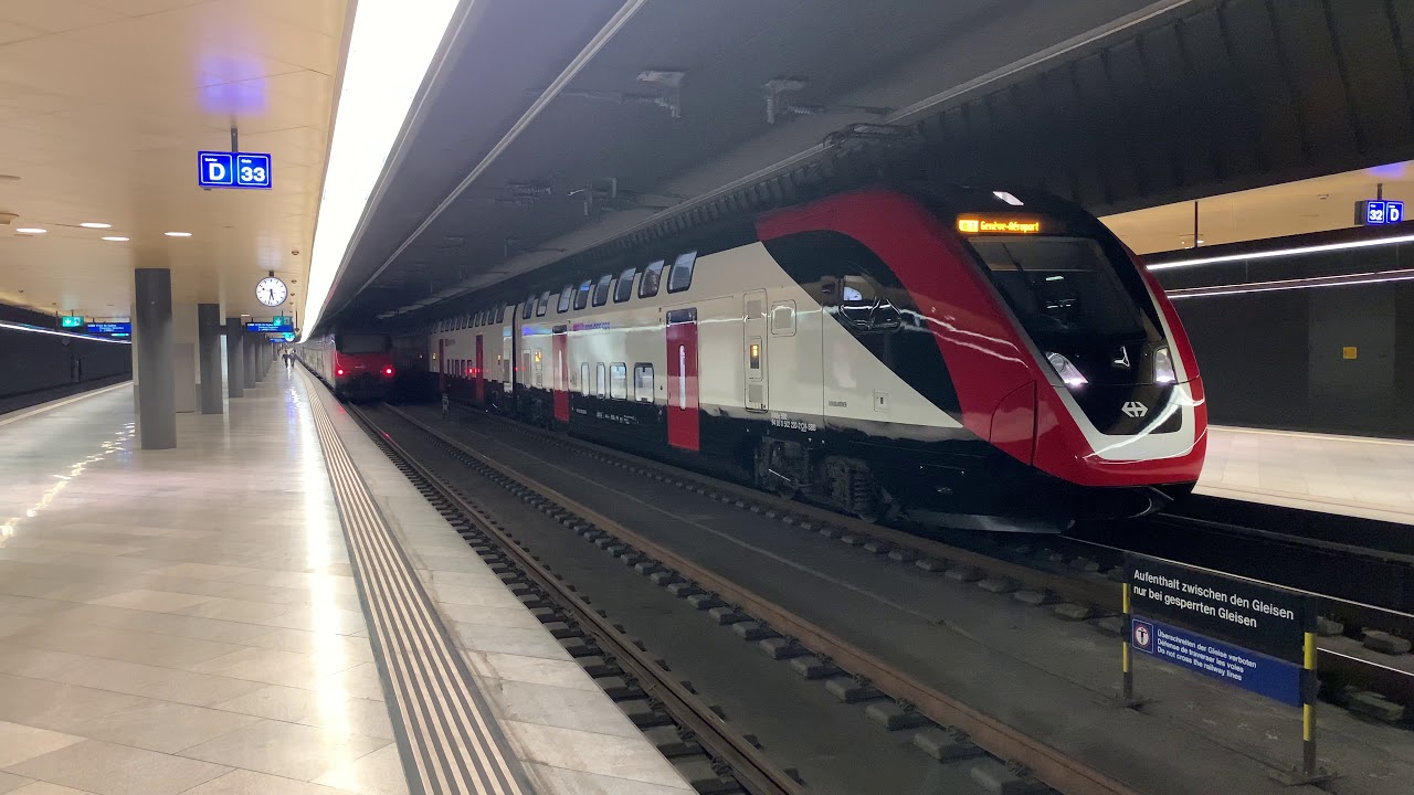 Ausfahrt des (FV Dosto) beim Bahnhof Zürich HB