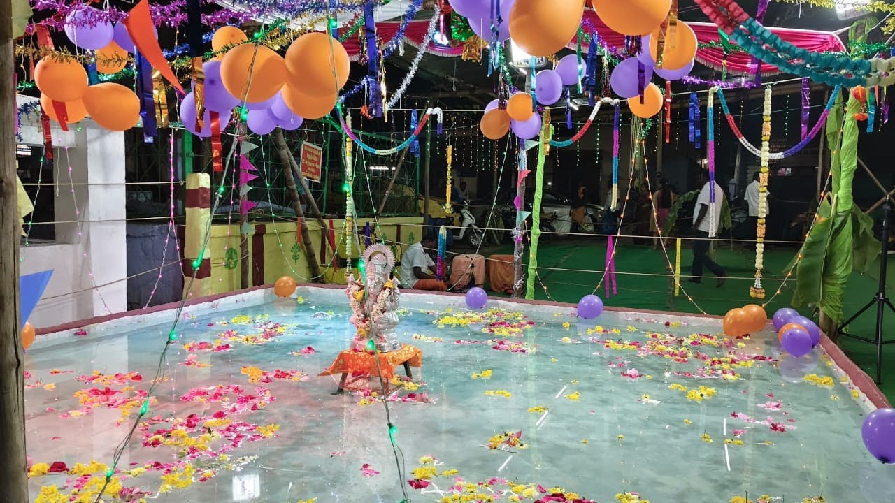 ஊத்துக்குளி, ஸ்ரீ வெற்றி வேலாயுத சுவாமி, தெப்ப உற்சவ நிகழ்ச்சி | 03.02.2026 LIVE