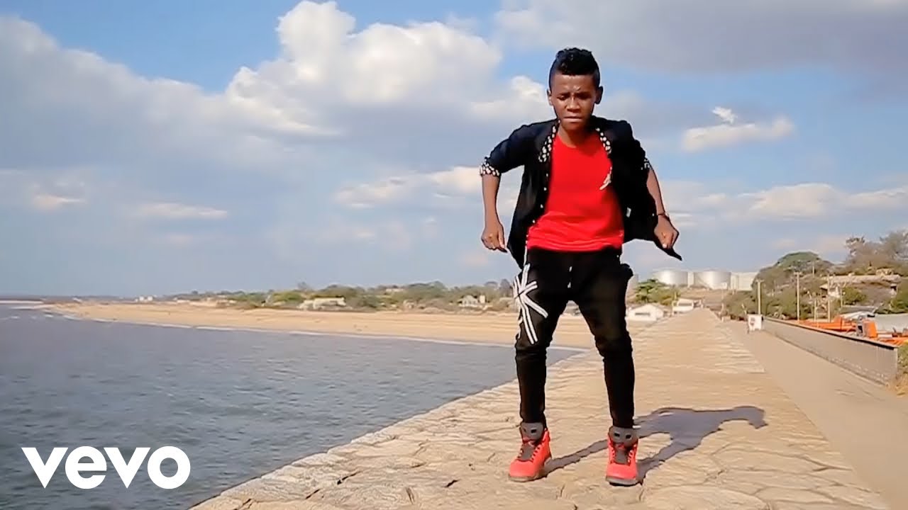 Lico Kininike - Vita bornage (Clip Officiel)