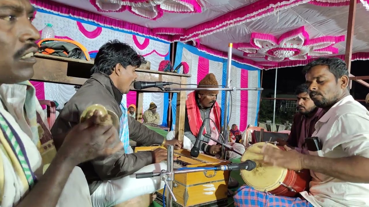 ಸಣ್ಣ ಹುಡುಗಿ ಕೇಳೆ ಸಣ್ಣ ಹುಡುಗಿ ಗಾಯಕ ಮಲ್ಲಿಕಾರ್ಜುನ ಚನ್ನೂರ ಜೆ ಡೋಲಾಕ್ ಬಾಲು ರೆಡ್ಡಿ ತೇಕರಾಳ್ 