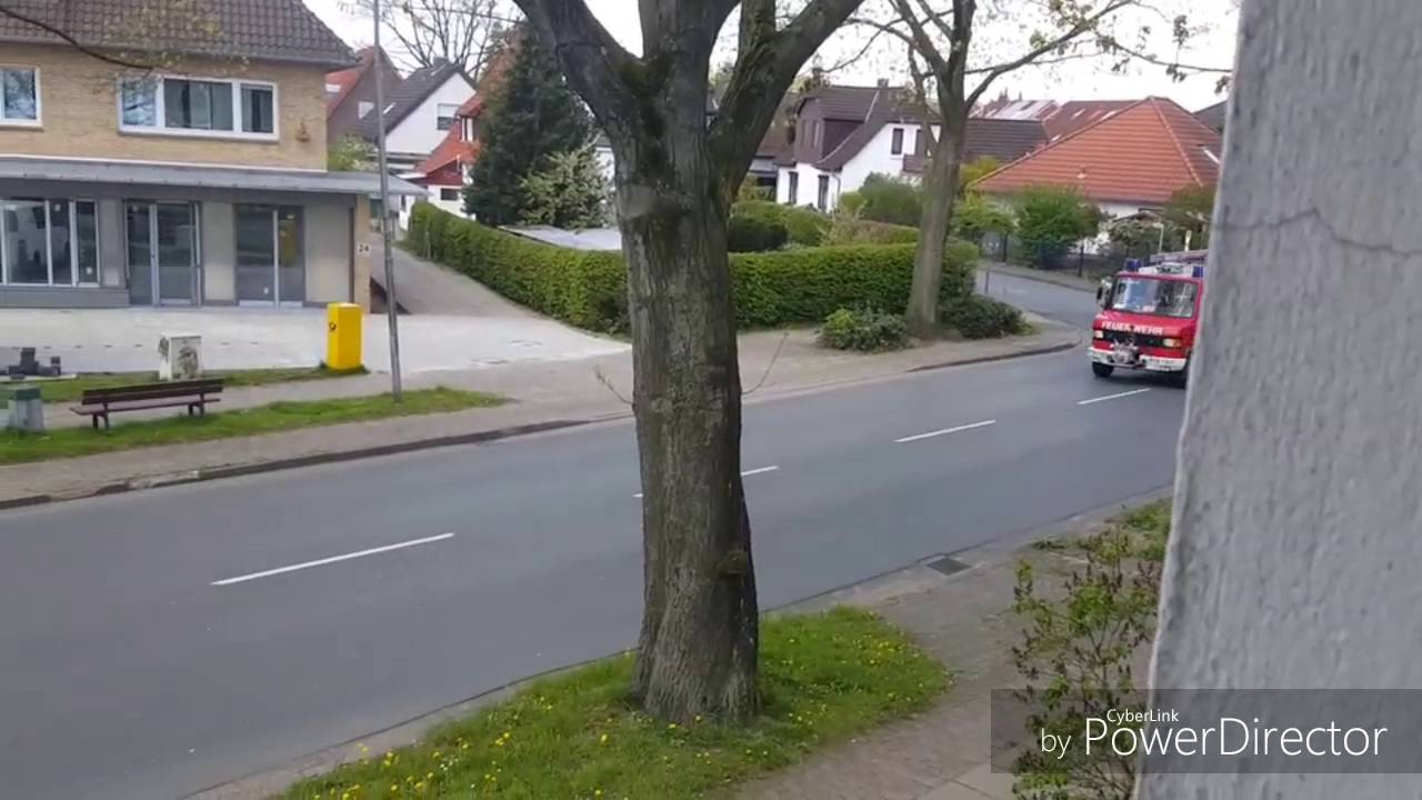 Gesammelte Aufnahmen von Einsatzfahrzeugen in Rotenburg (Wümme)