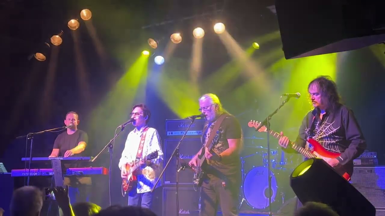 Russ Ballard 