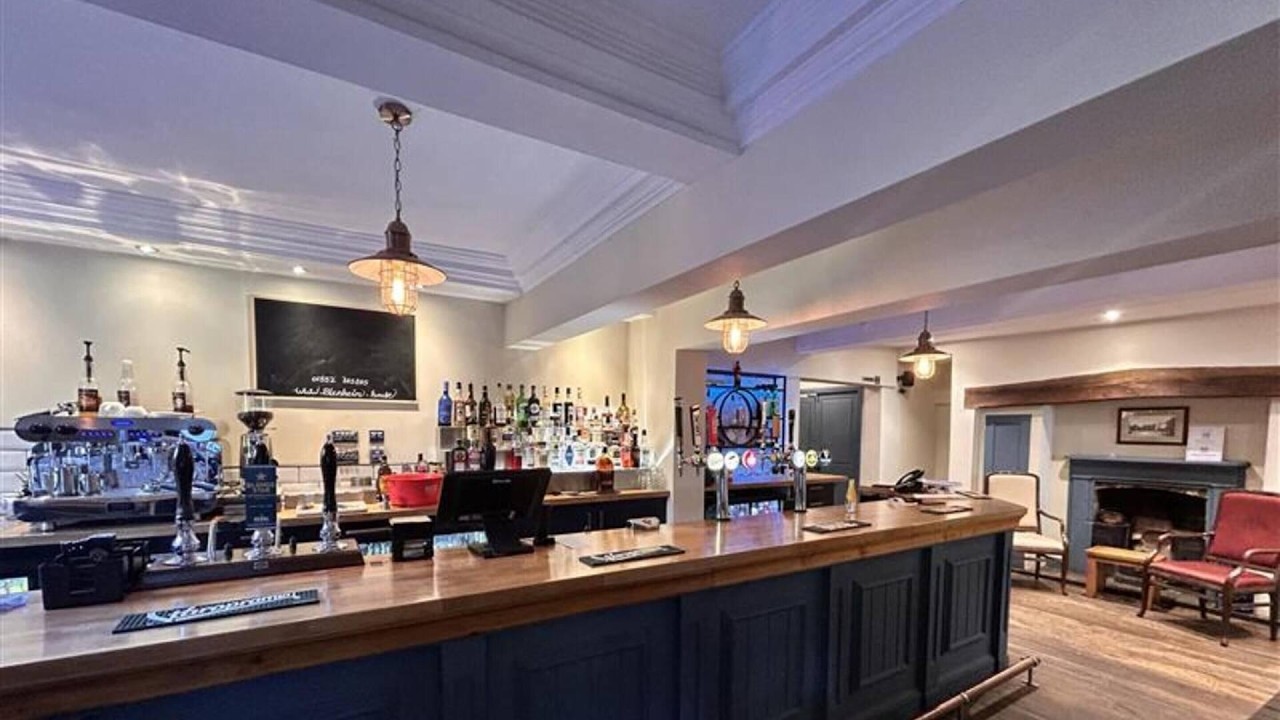 OYO Blenheim House, Derby, United Kingdom | Travel With Kiara