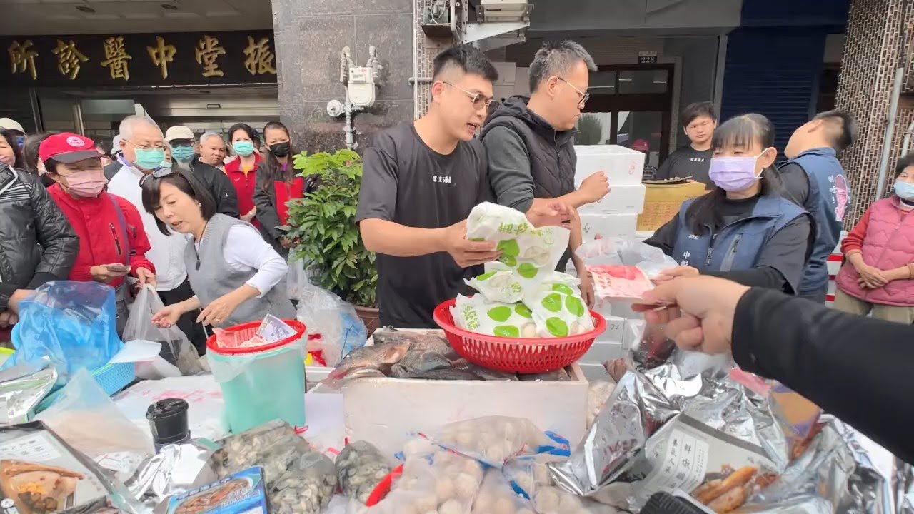 鱸魚直接大放送 中彰海王子 台中烏日火車站三民街228號 海鮮拍賣 海鮮叫賣 直播 1228