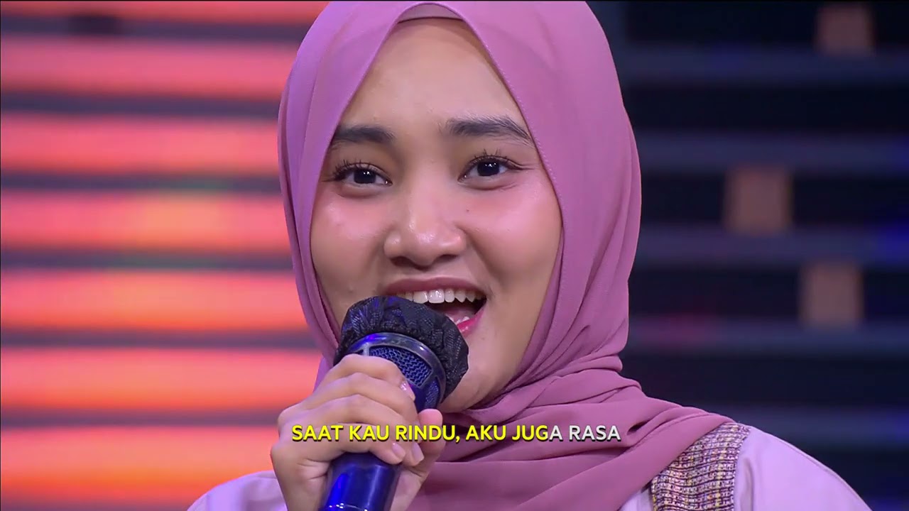 Mbak-Mbak Karaoke Ini Jadi Norak Kedatangan Fatin (1/4) - Tonight Show