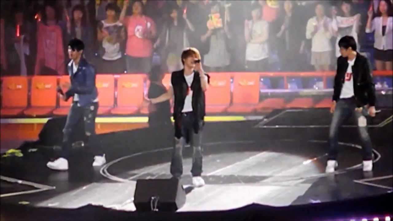 JYJ Get out Live mix