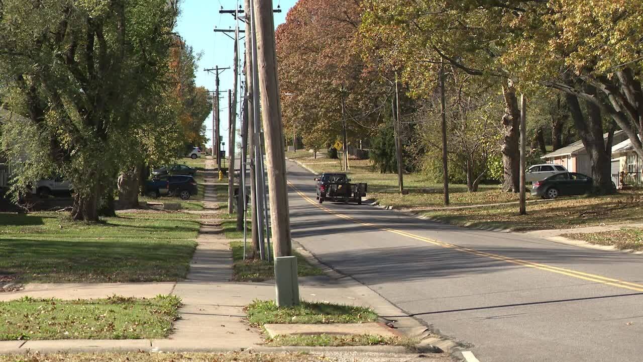 Police investigating several car thefts in south central Raytown