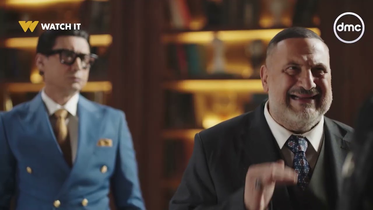 من ساعة ما جيت والمصايب نازلة على دماغنا زي الرز.. مش فاضللنا غير زلزالين ونيزك 💥