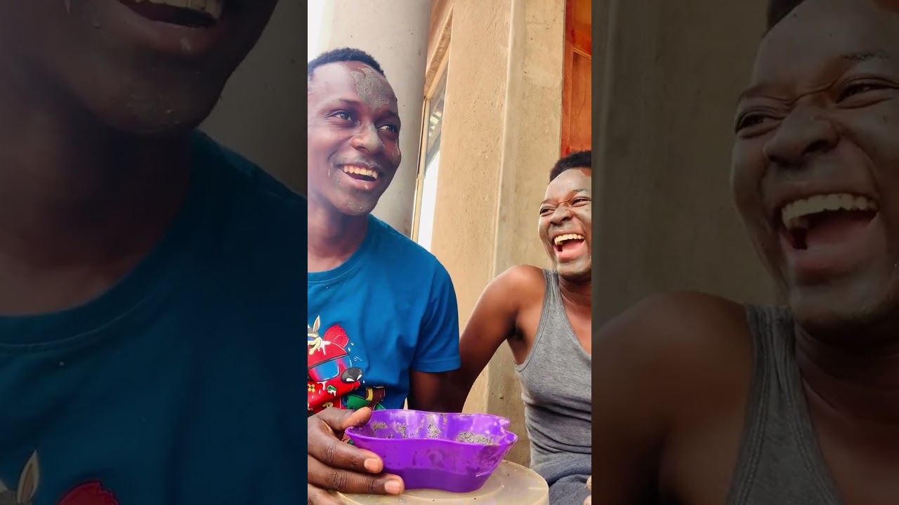 😅🙆playing game with my lil sister 🥱