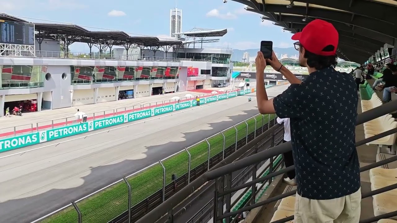 The Personal Experience in Sepang Circuits 2