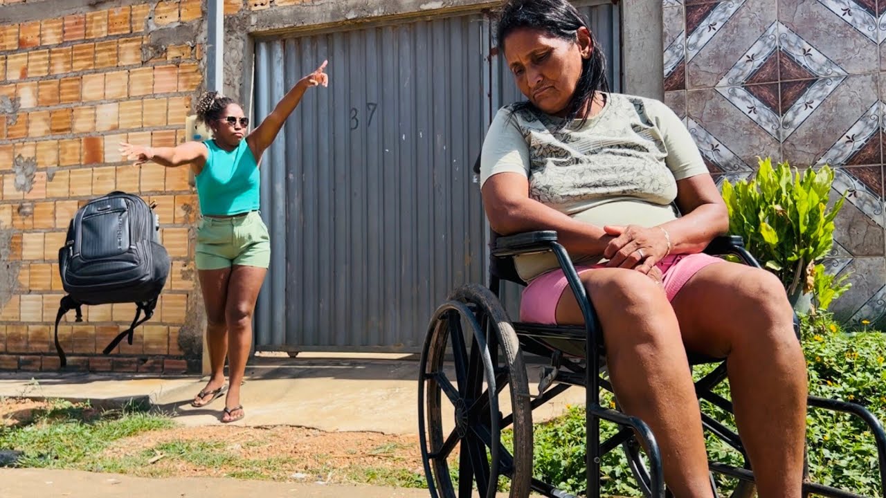 Ela Expulsa Sogra de Casa e Coloca Ela Pra Morar Na Rua