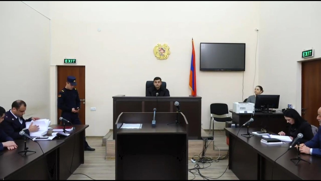 Հովիկ Աղազարյանի գործով դատական նիստ. ՈՒՂԻՂ