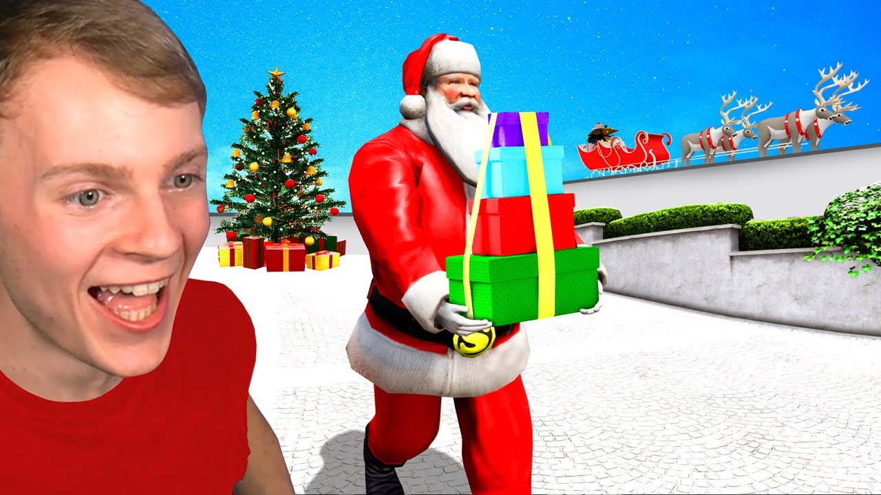 PLAYING as SANTA in GTA 5!