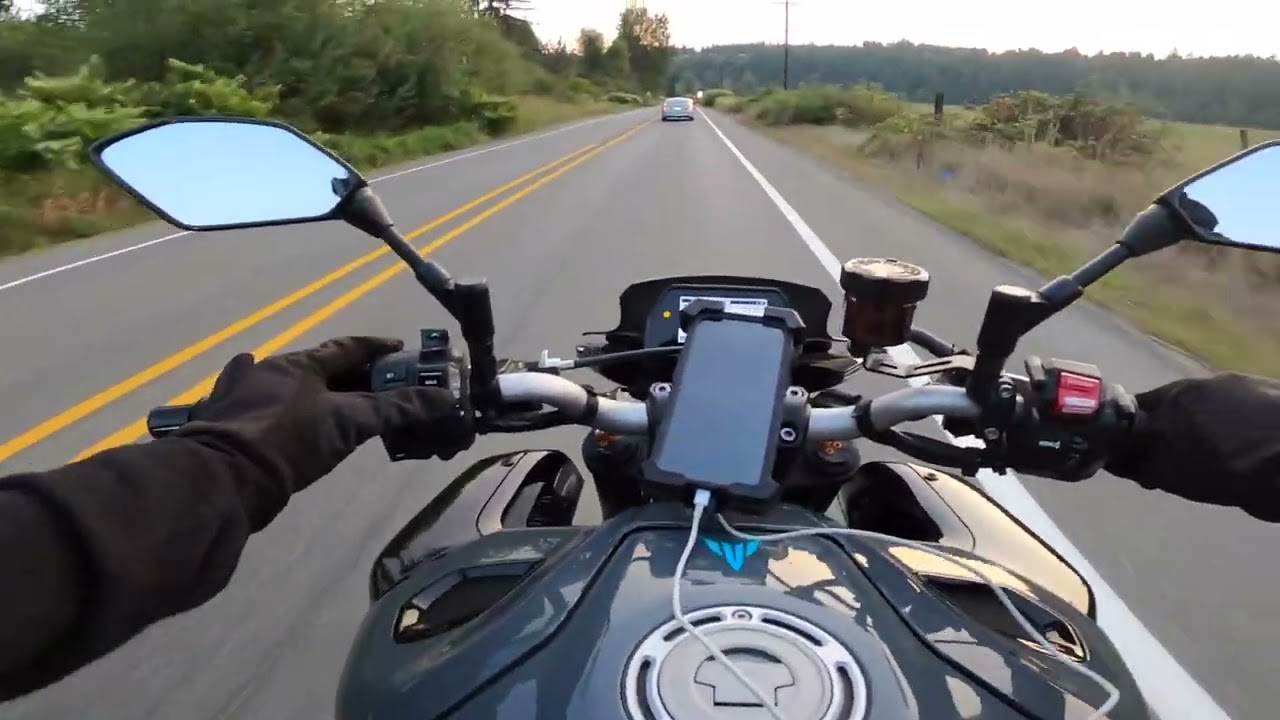 YAMAHA MT10 POV RIDE 