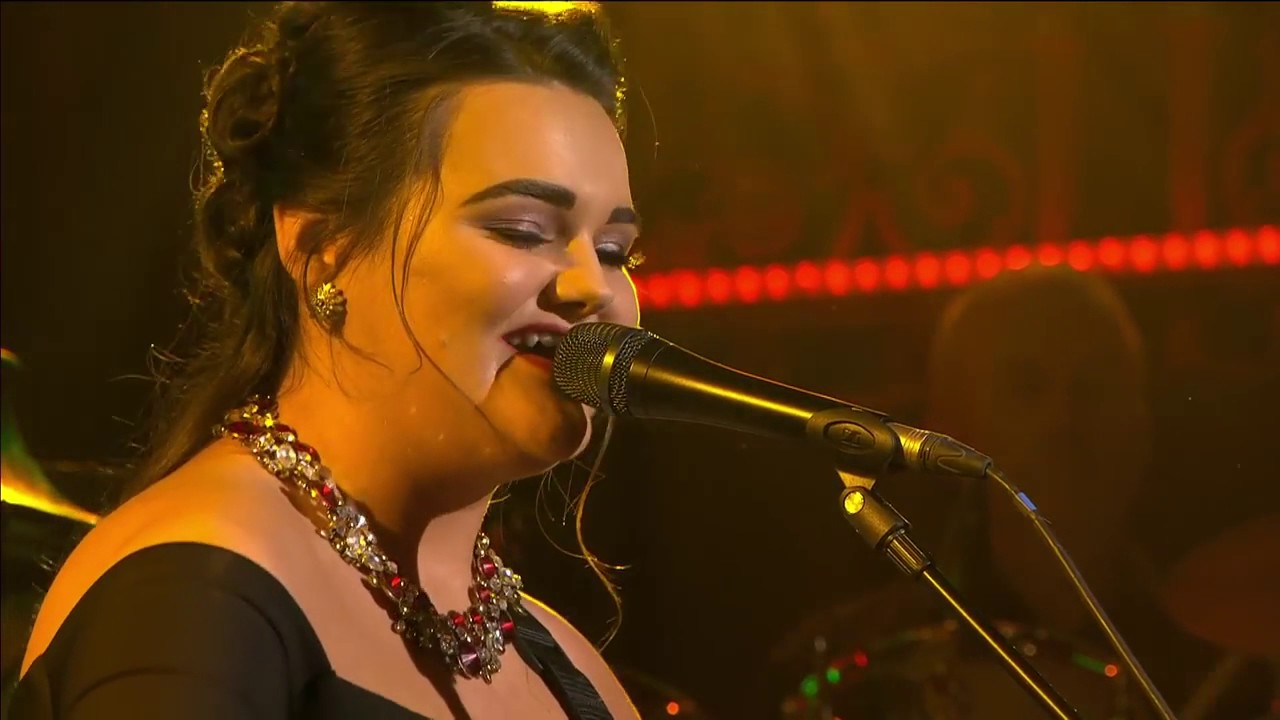 Glor Tire - Lauren McCrory 